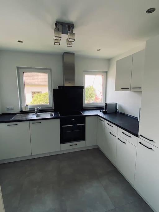 Moderne Und Stilvolle 3 Zimmer Wohnung Bayreuth Bagian luar foto